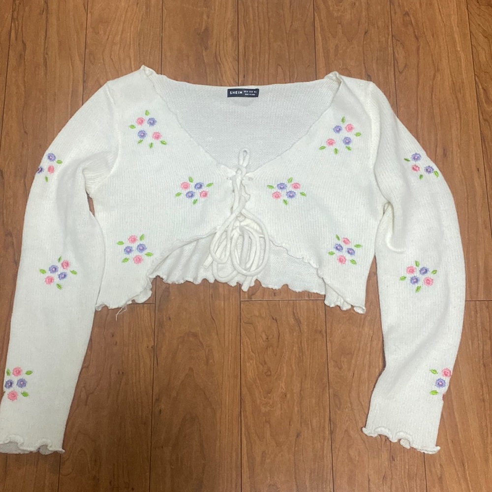 Cropped cardigan shirt